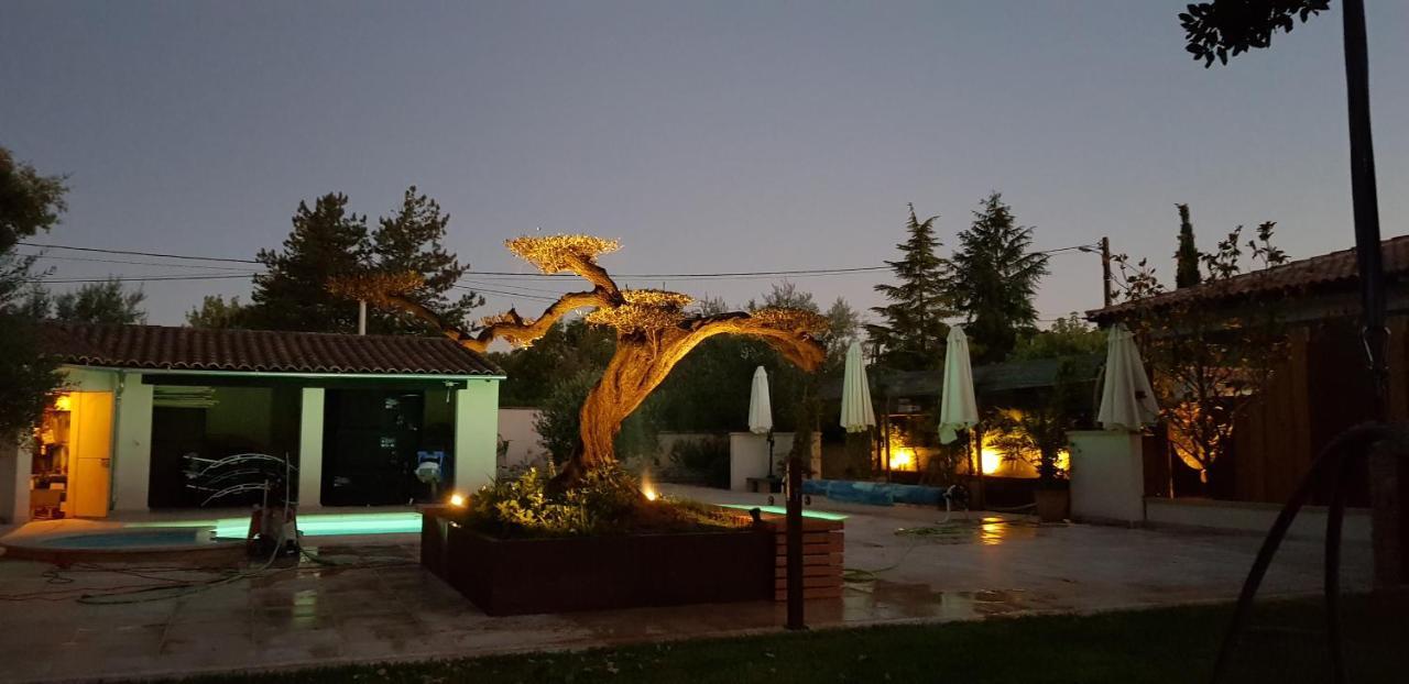 Les Gites De L'Arbousier Quissac  Exteriör bild